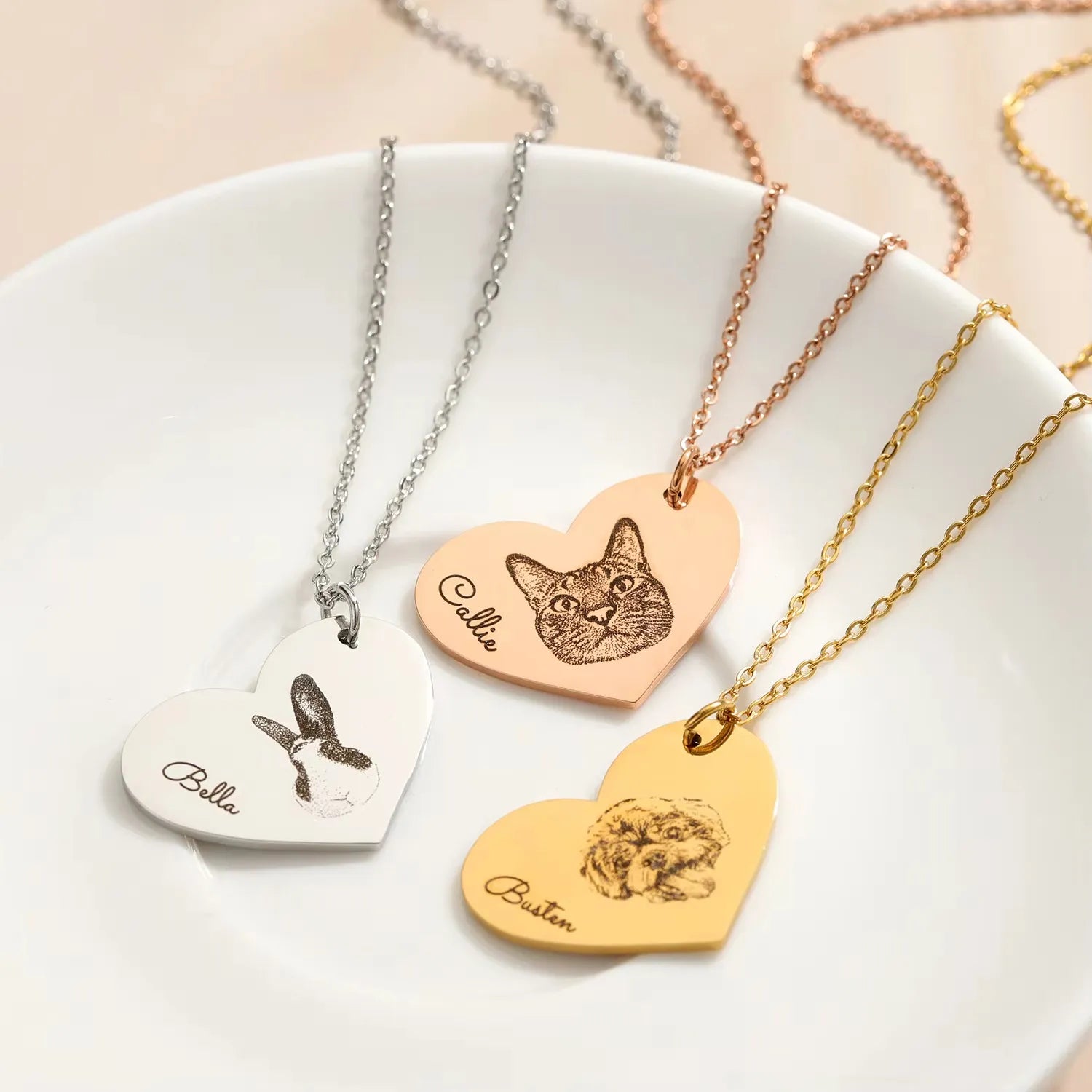 Personalized Heart Paw Print Necklace - Custom Name Engraved Pet Jewelry
