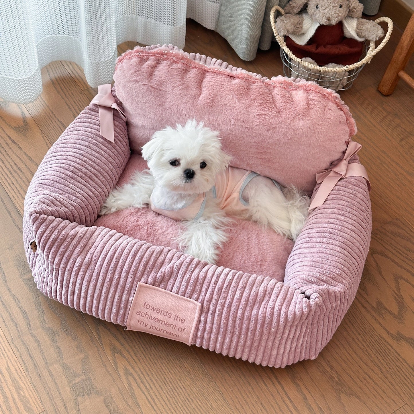 Plüschiges Winter-Haustiersofabett