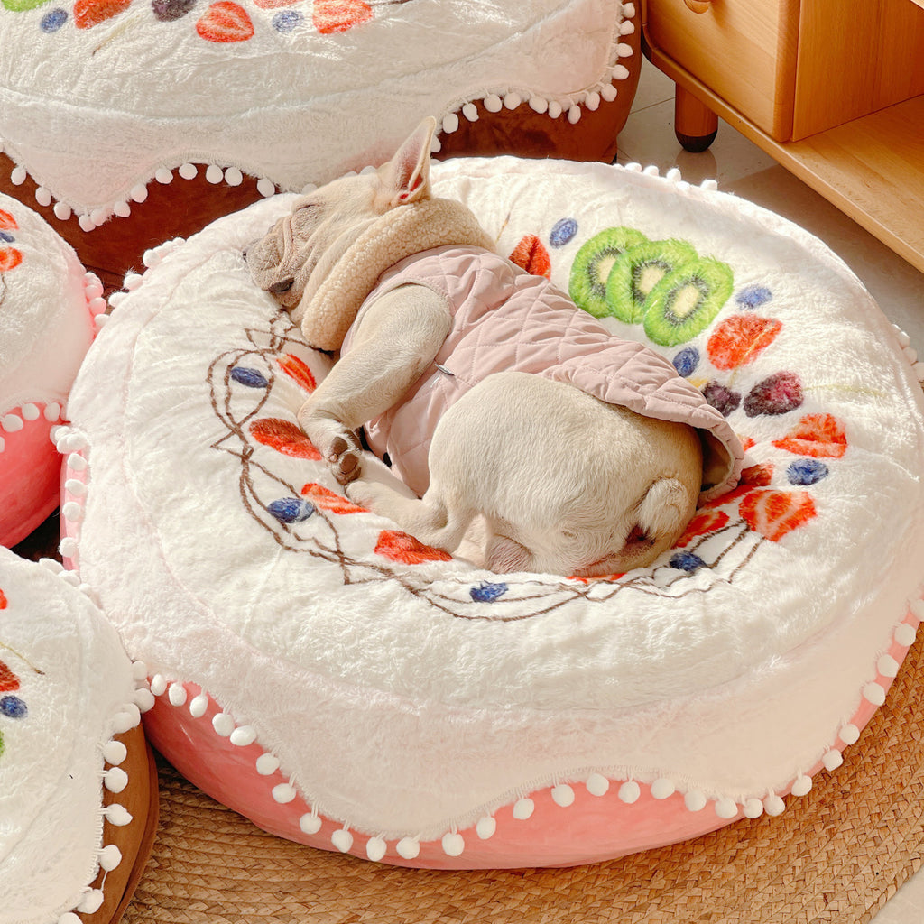 Washable Cake-Shaped Pet Bed